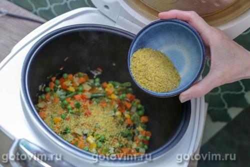 Мясной суп с овощной смесью и булгуром в мультиварке