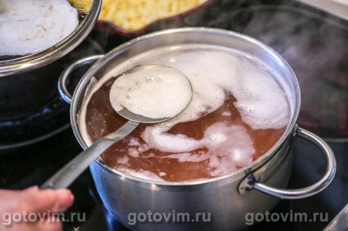 Гороховый суп с копченостями «Лондонский смог» (Pea soup «London smog»)